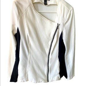 INC International Concepts Women’s Asymmetrical Jacket Size L White & Black